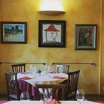 Otel Latini