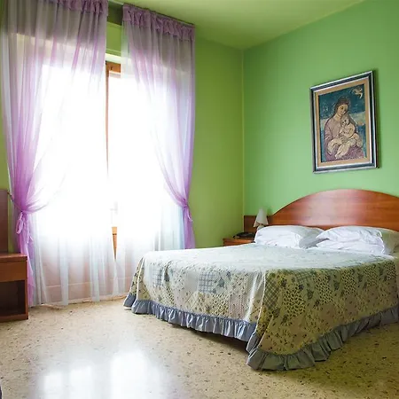 Hotel Latini