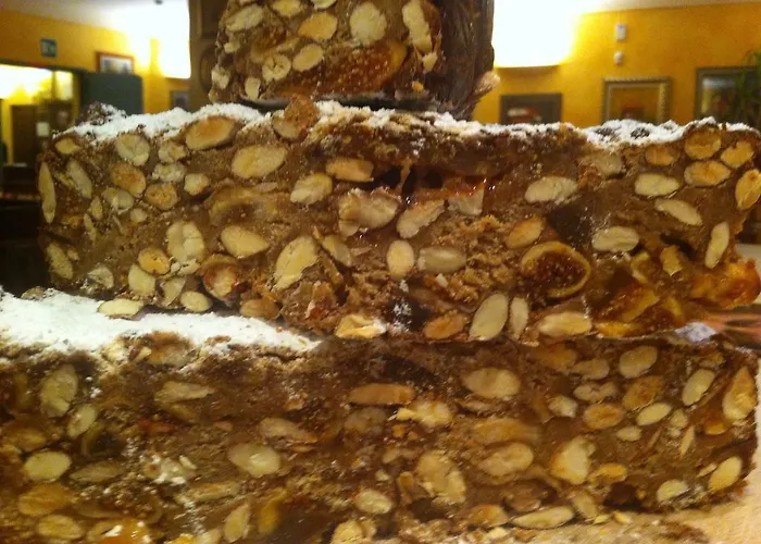 Latini מלון צ'רטאלדו